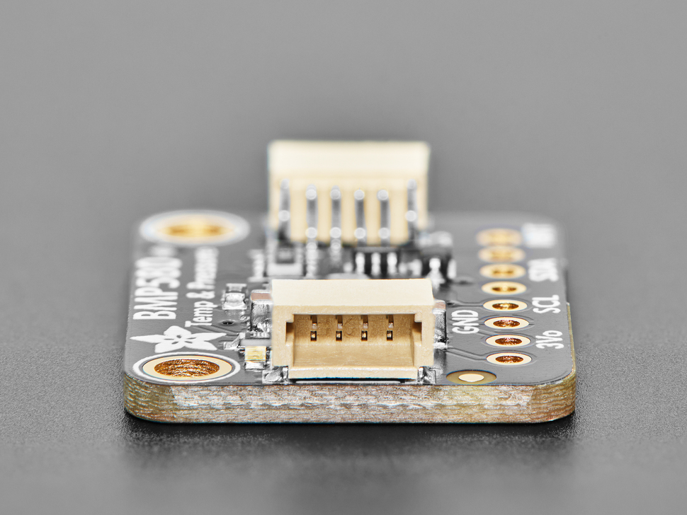 Close-up of 4-pin JST-SH connector on breakout.